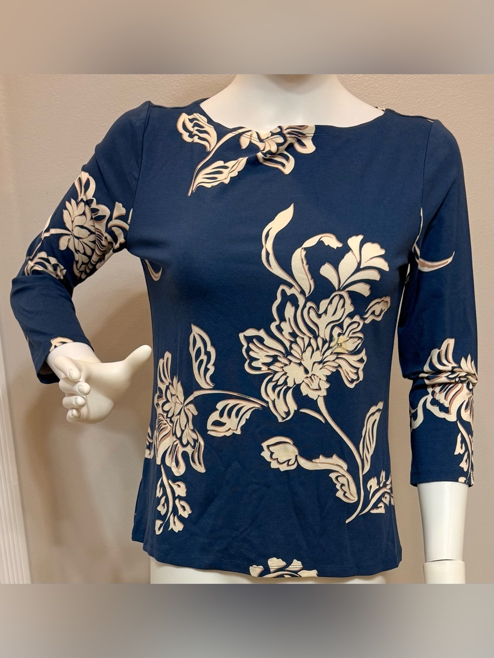 Ann Taylor Navy and Cream Floral Long Sleeve Top XS New with tags